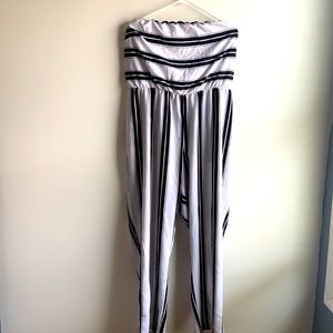 Cute black and white jumpsuit